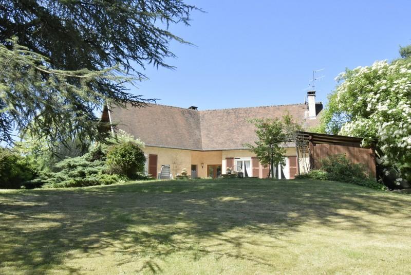 Maison - 185 m² - 5 pièces