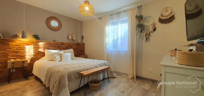 Maison - 102 m² - 4 pièces