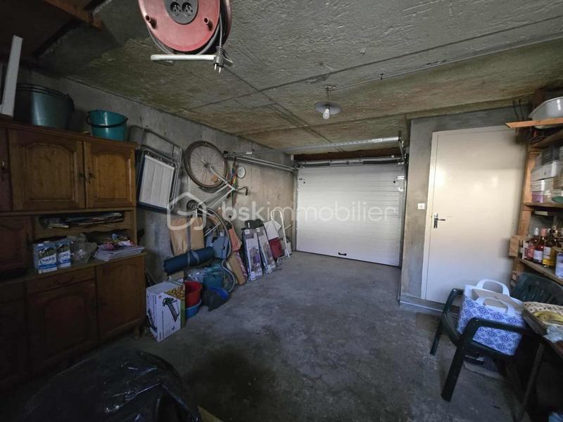 Maison - 99 m² - 5 pièces