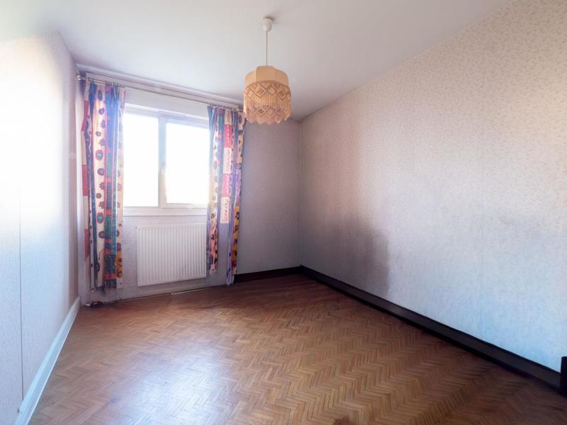 Appartement - 84 m² - 3 pièces