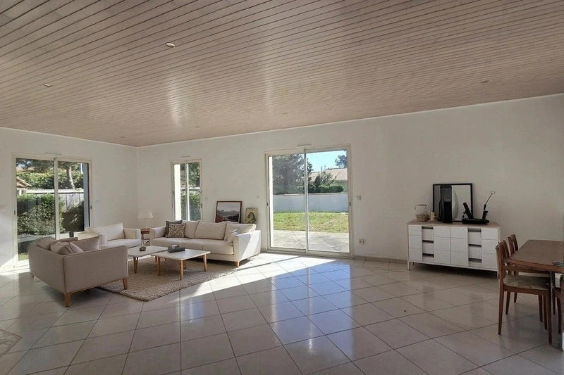 Maison - 145 m² - 4 pièces