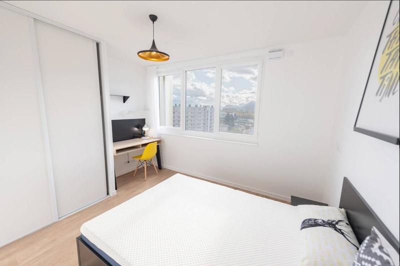 Chambre - 12 m² - 1 pièce