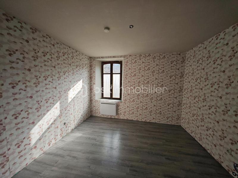 Maison en pierre - 168 m² - 8 pièces