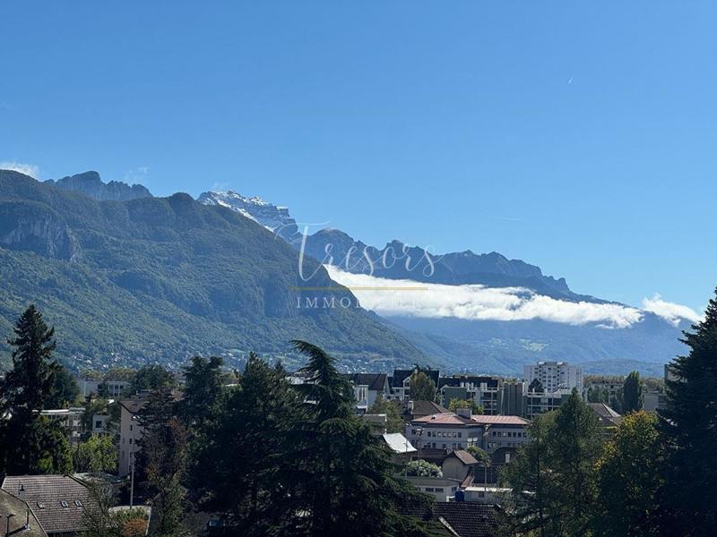 Appartement - 108 m² - 5 pièces