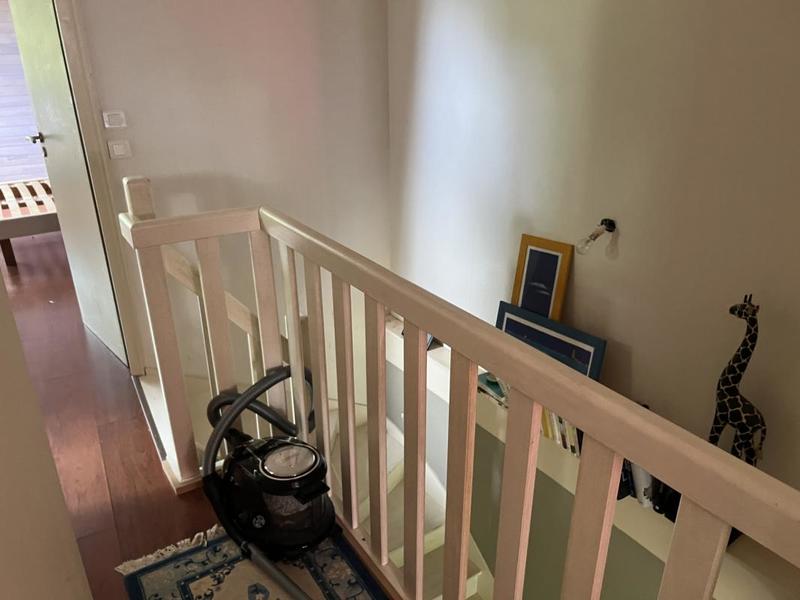 Maison - 280 m² - 10 pièces