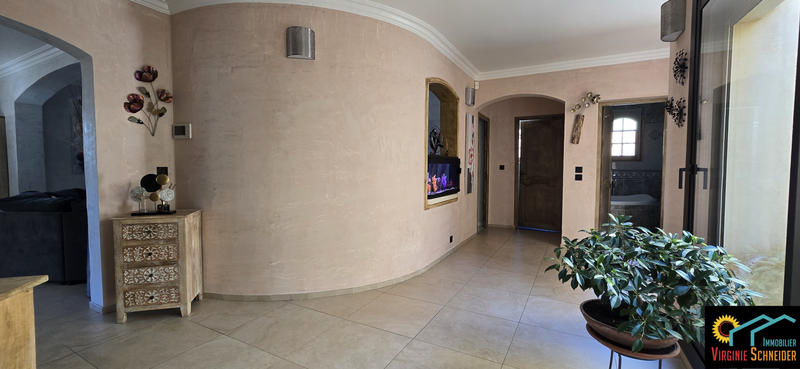 Maison - 160 m² - 8 pièces