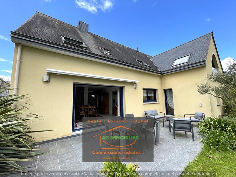 Maison - 171 m² - 7 pièces