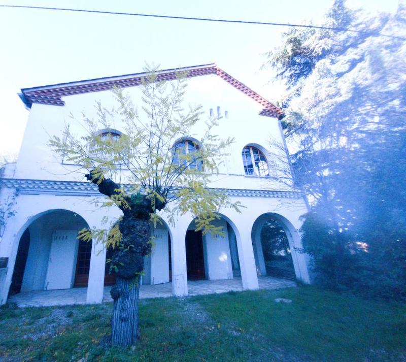 Villa - 160 m² - 5 pièces