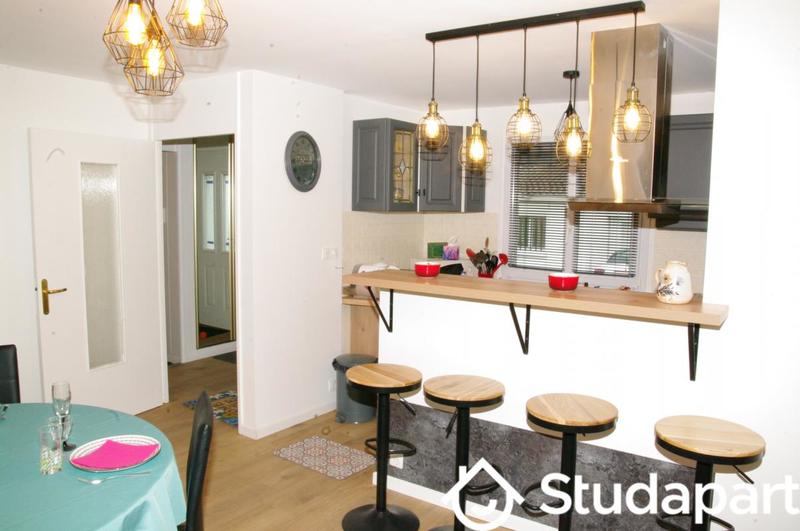 Maison - 97 m² - 5 pièces