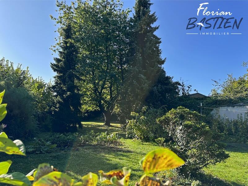 Maison de village - 166 m² - 7 pièces