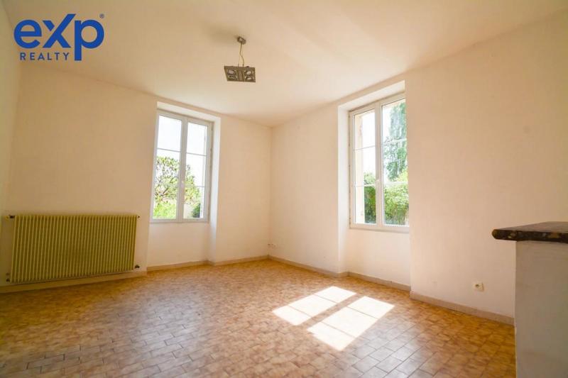 Maison de village - 215 m² - 6 pièces