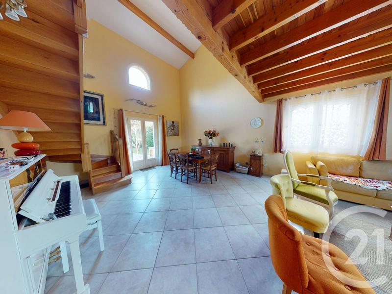 Maison - 155 m² - 7 pièces
