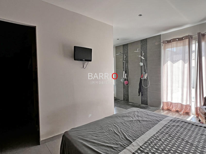 Villa - 160 m² - 5 pièces