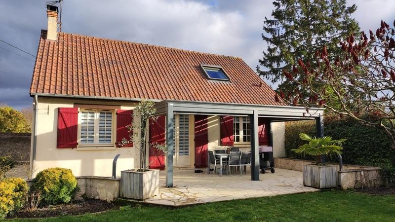 Maison - 95 m² - 5 pièces