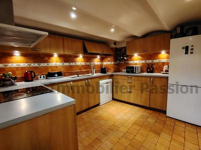 Maison ancienne - 147 m² - 8 pièces
