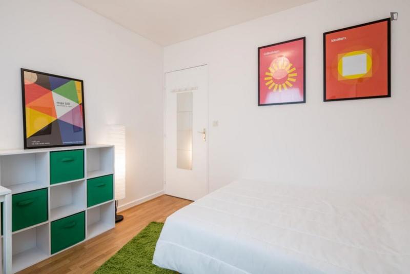 Chambre - 10 m² - 4 pièces