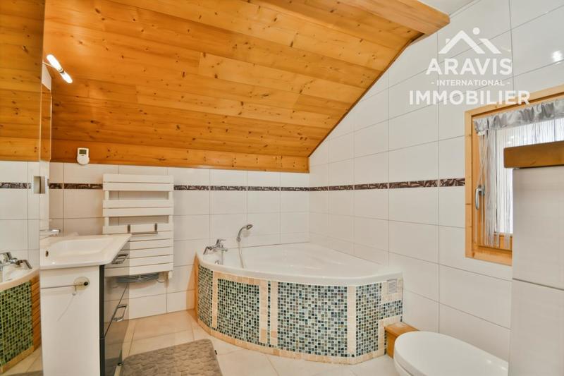 Maison - 112 m² - 4 pièces