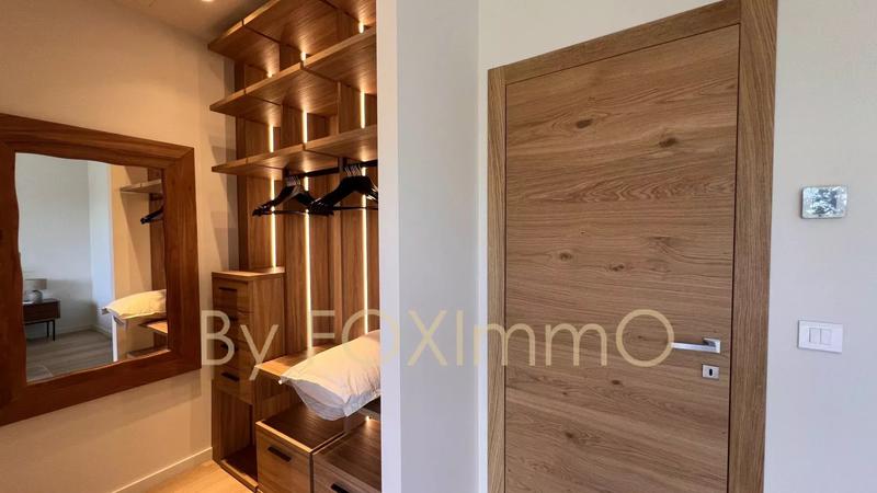 Villa - 180 m² - 6 pièces