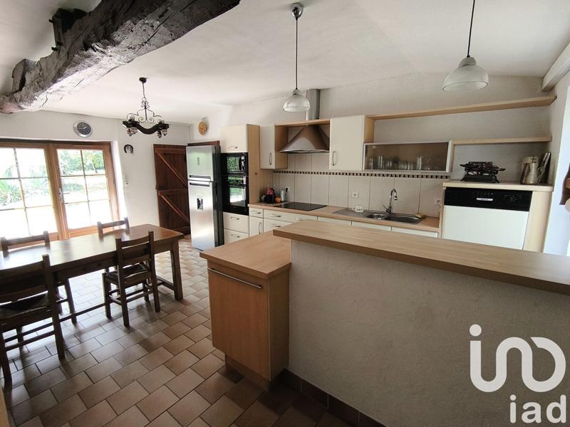 Maison - 142 m² - 5 pièces