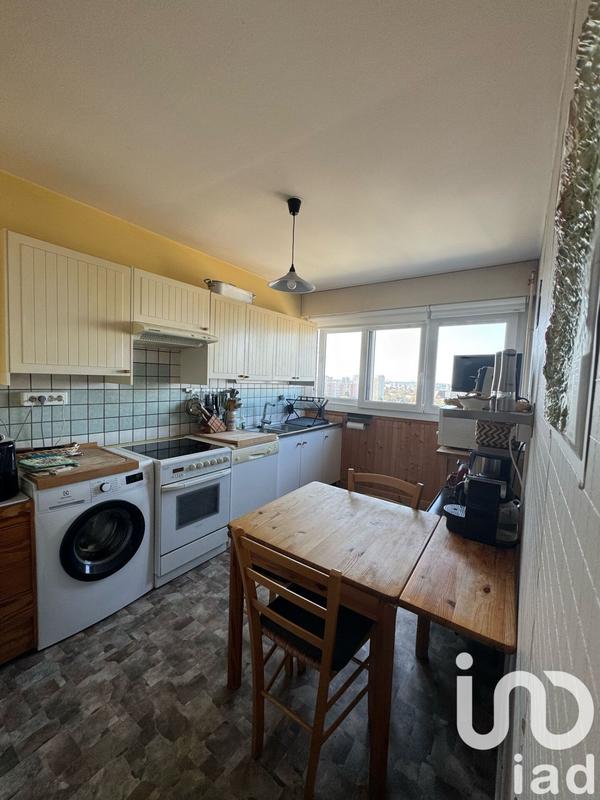 Appartement - 85 m² - 4 pièces