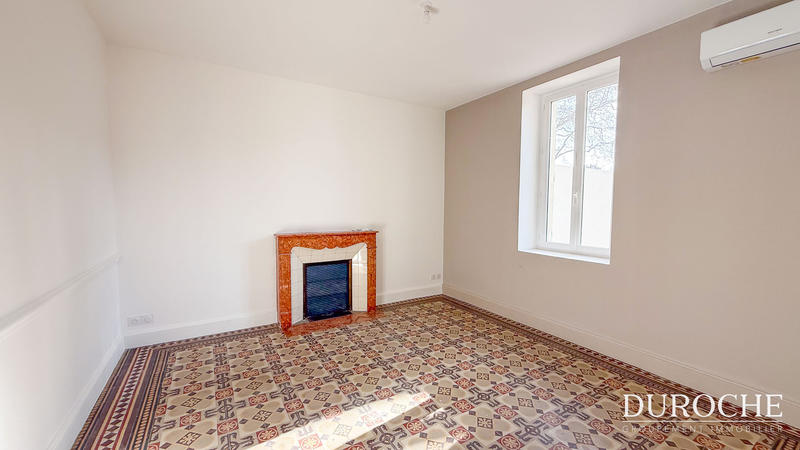 Maison de village - 102 m² - 3 pièces