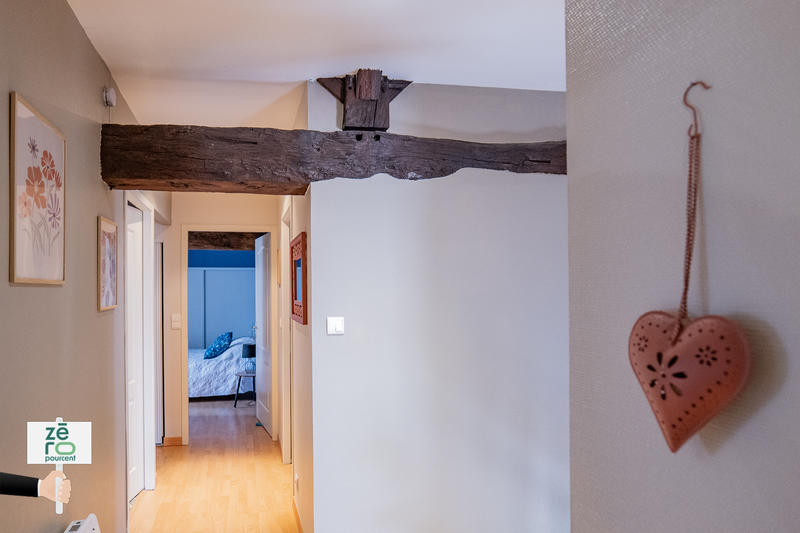 Maison - 215 m² - 7 pièces