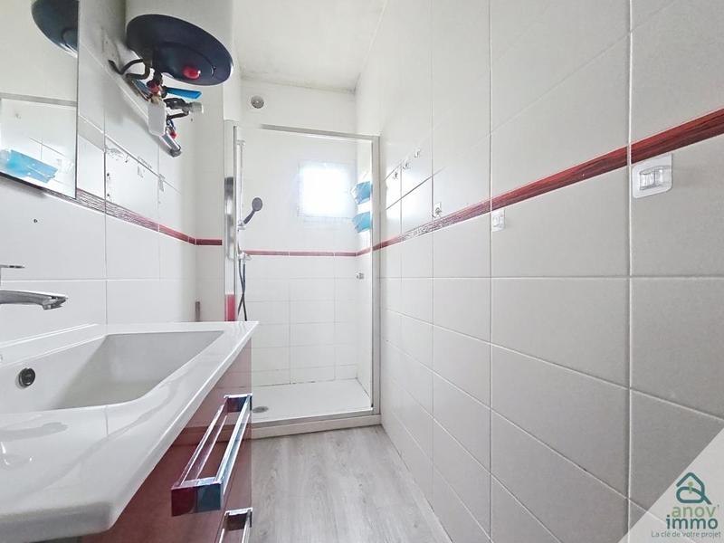 Propriété - 448 m² - 18 pièces