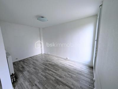 Appartement - 77 m² - 4 pièces