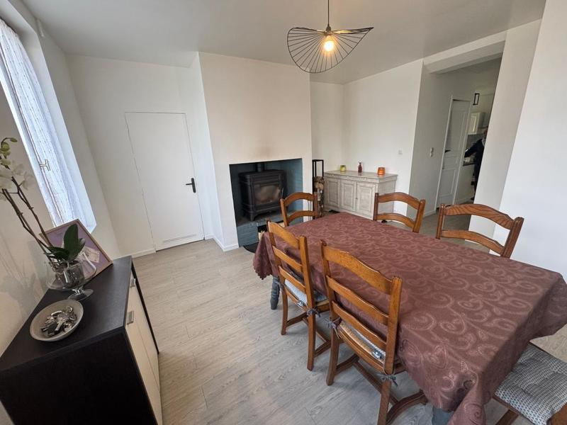 Maison - 103 m² - 5 pièces