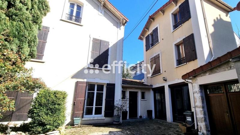 Maison - 185 m² - 7 pièces