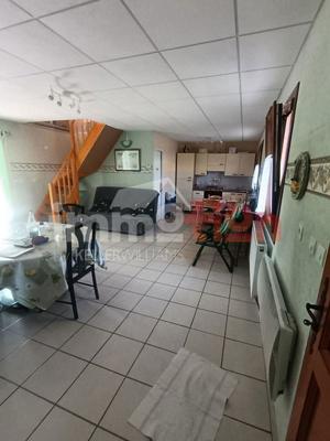 Maison - 97 m² - 5 pièces