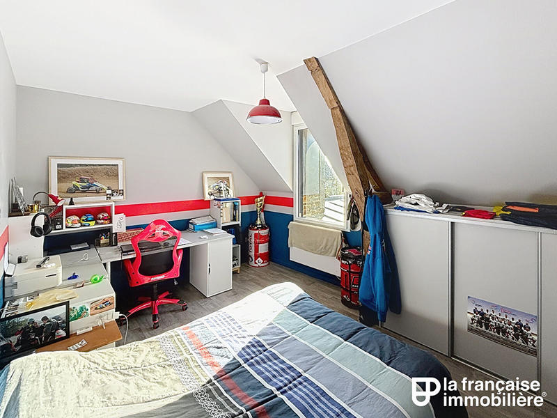 Maison - 231 m² - 6 pièces