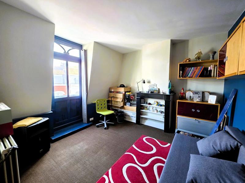 Maison - 121 m² - 6 pièces