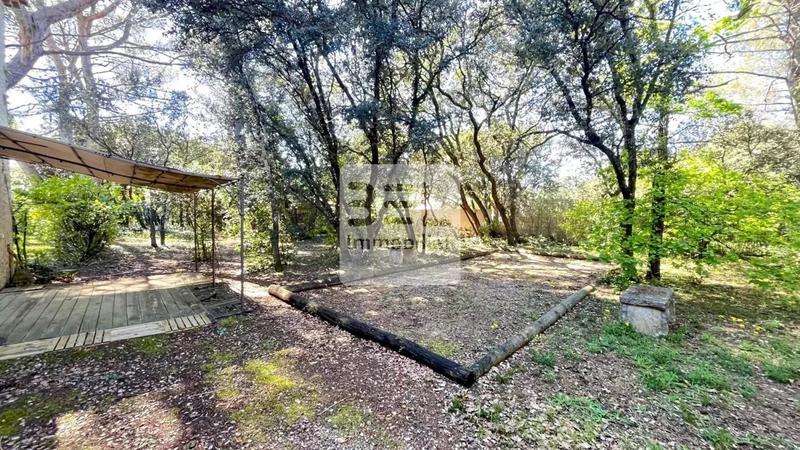 Propriété - 193 m² - 5 pièces