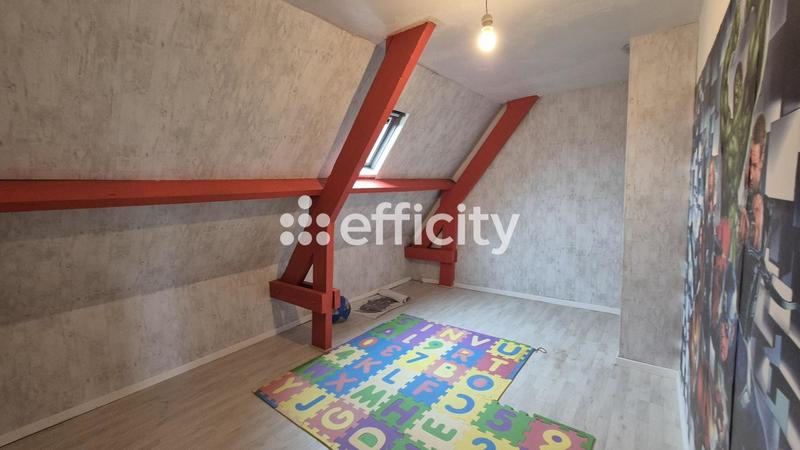 Maison - 200 m² - 8 pièces