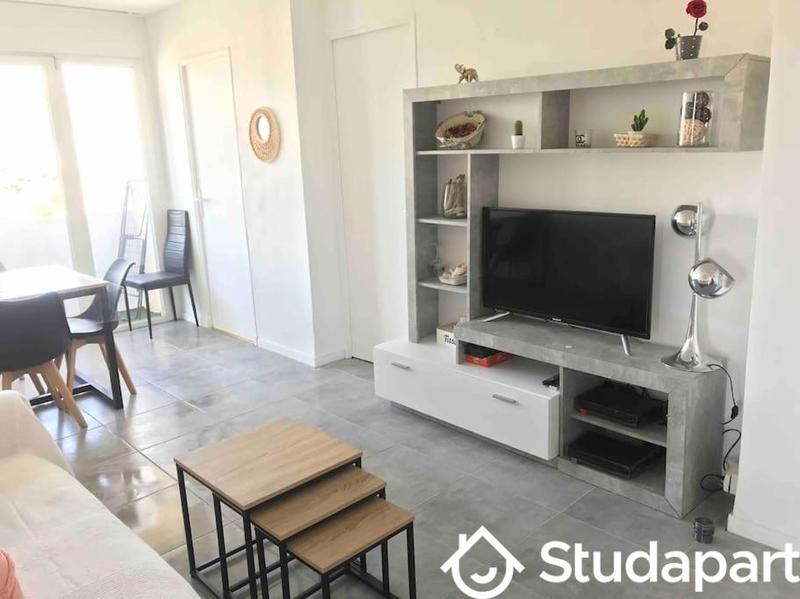 Chambre - 8 m² - 1 pièce