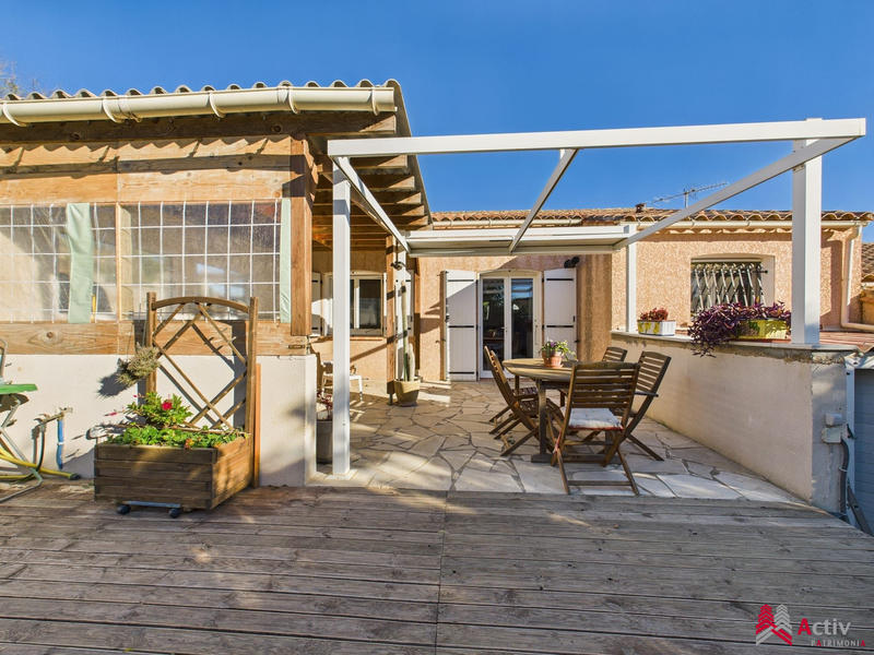 Maison - 87 m² - 4 pièces