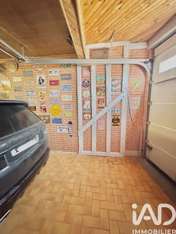 Maison - 210 m² - 6 pièces