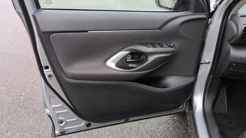 Toyota Yaris Cross 1.5 VVTi 116 Hybrid E-Cvt Dynamic Business - Garantie constructeur Automatique