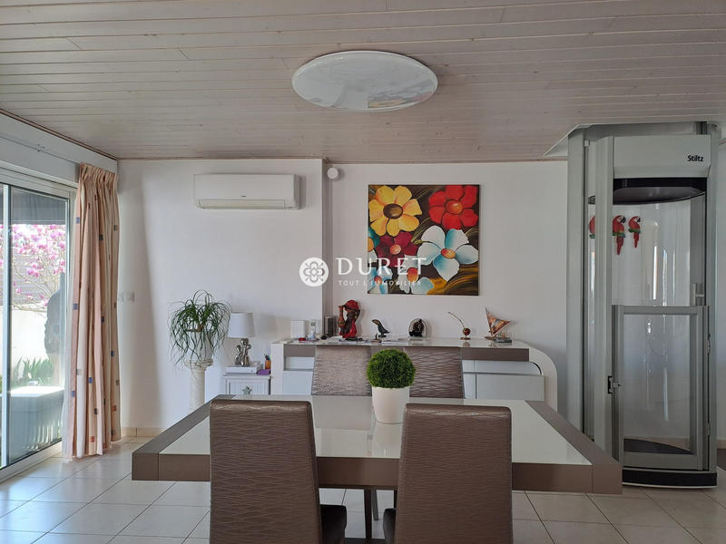 Maison - 152 m² - 6 pièces