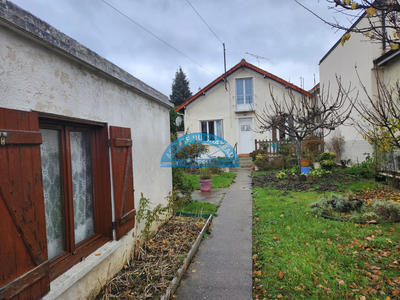 Maison - 60 m² - 3 pièces