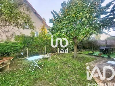 Maison de ville - 82 m² - 5 pièces