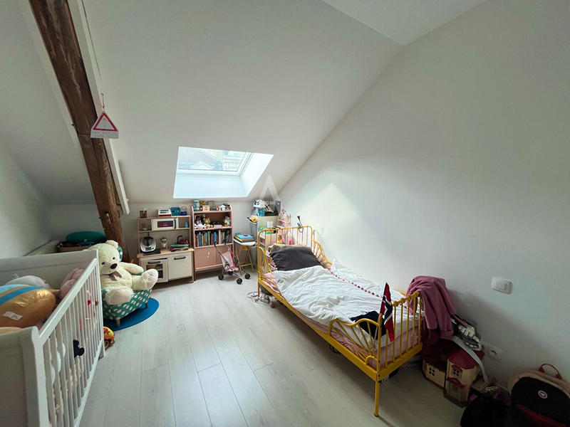 Maison - 101 m² - 4 pièces