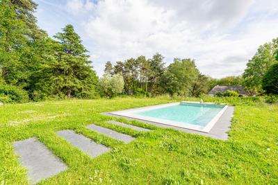 Maison - 371 m² - 9 pièces