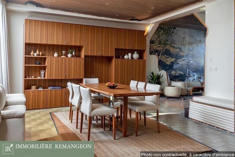 Pavillon - 151 m² - 6 pièces