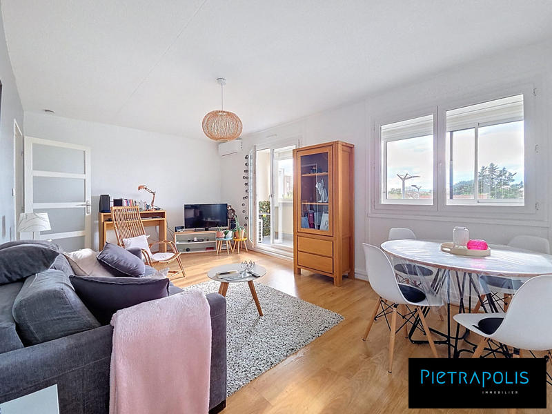 Appartement - 88 m² - 4 pièces