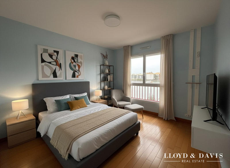 Appartement - 94 m² - 4 pièces