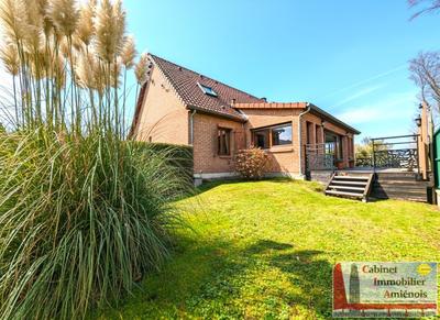 Pavillon - 150 m² - 8 pièces