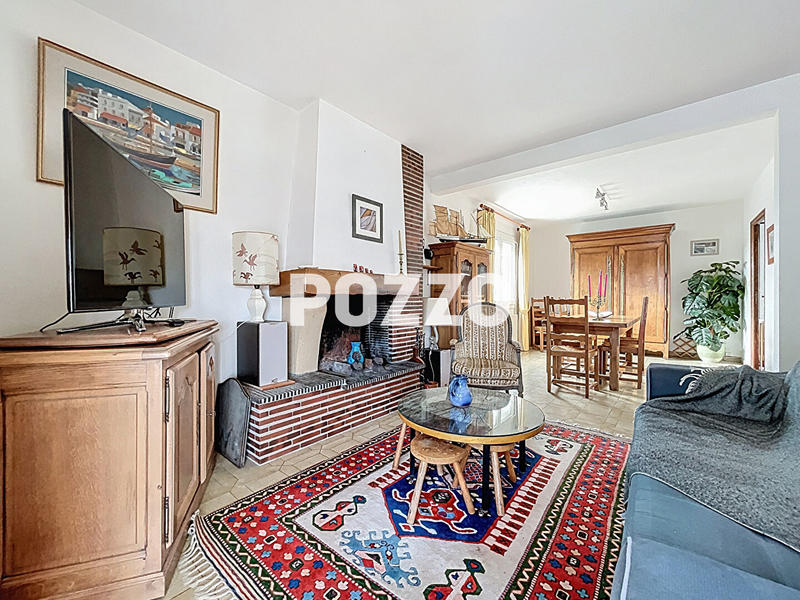 Maison - 159 m² - 7 pièces