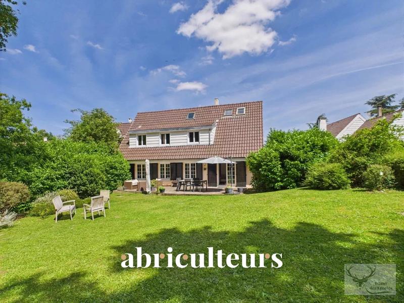 Maison - 167 m² - 6 pièces